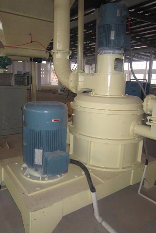 機械粉碎機（jī）生產線www.17.com嫩草（nà）機械