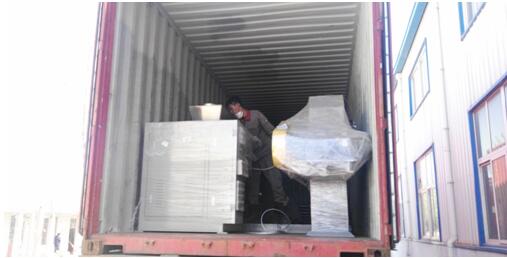 阿聯酋客戶訂購的氣流粉碎機（jī）